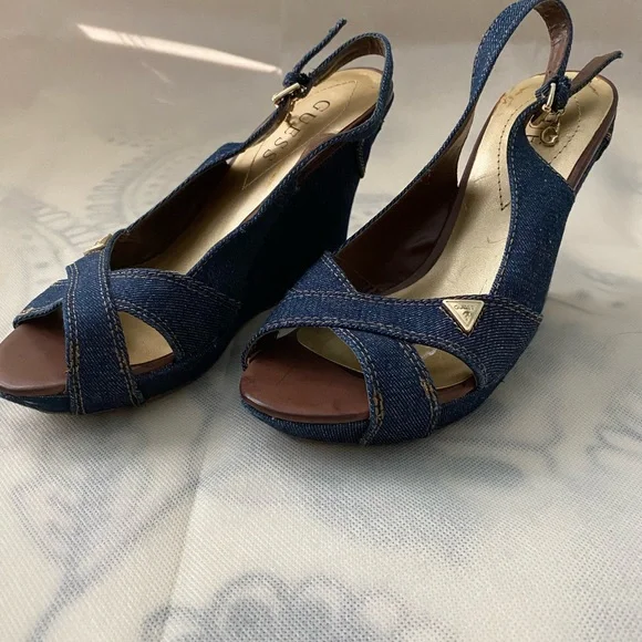 Guess Wedge Jeans Shoes, size 7 - Picture 6 of 7